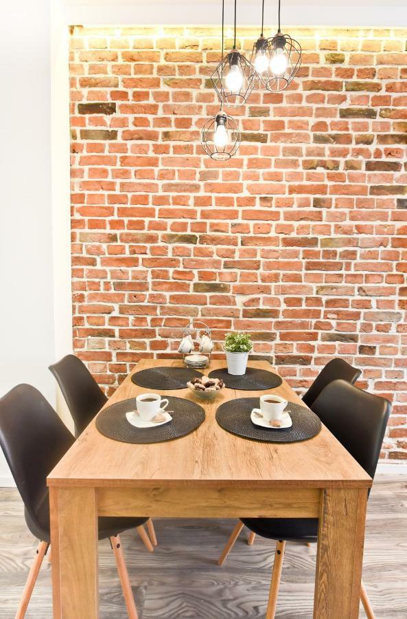 Metropolis Apartment Torun Exterior photo